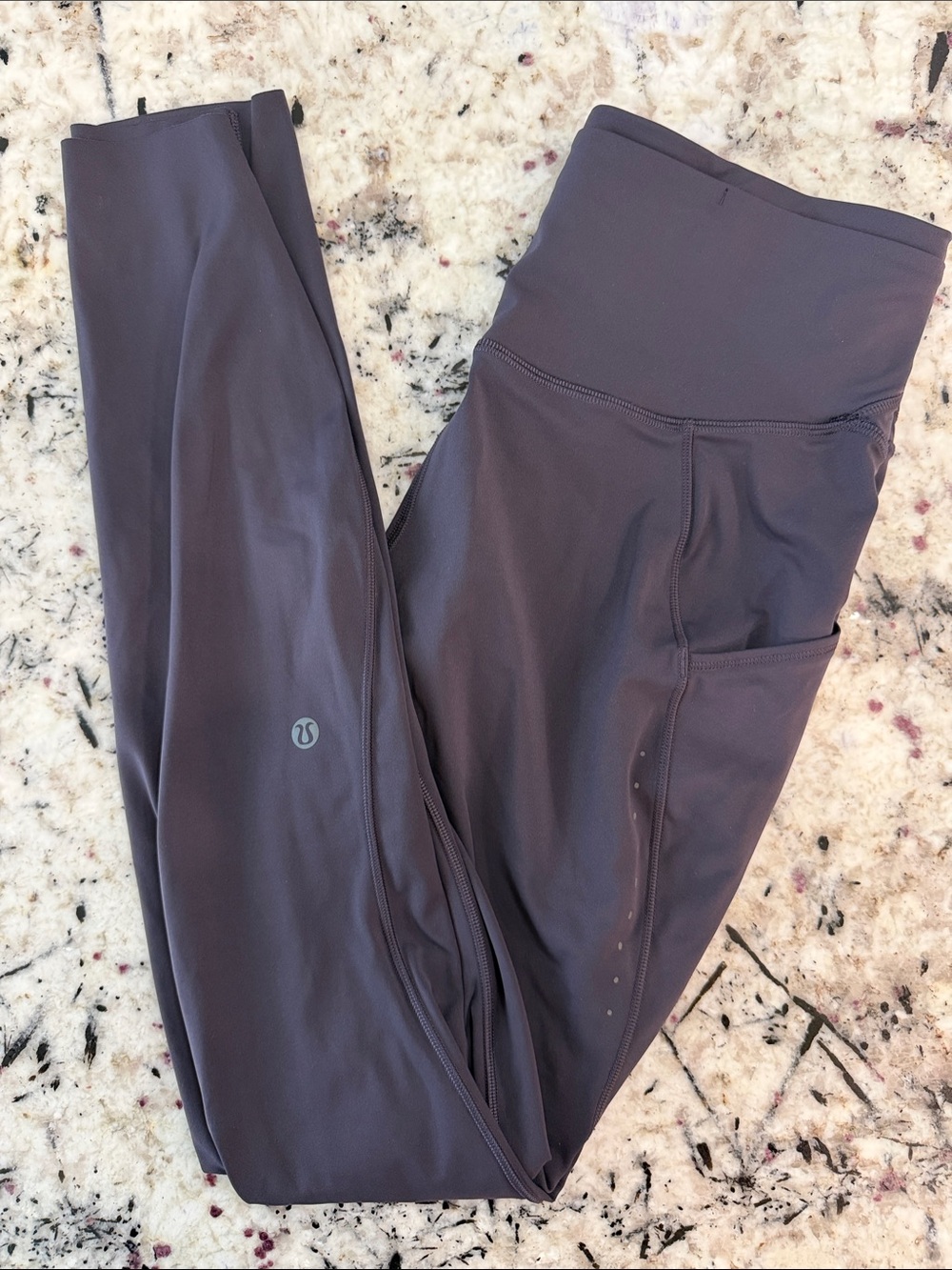 lululemon Atmospheric purple fast and free High-Rise 28Leggings with Side Pocket